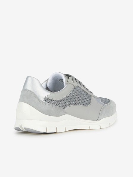 Geox Sive ženske tenisice s kožnim detaljima Geox Sukie