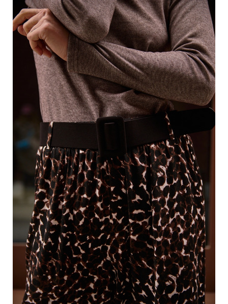 Moodo Brown Turtleneck T-Shirt Moodo