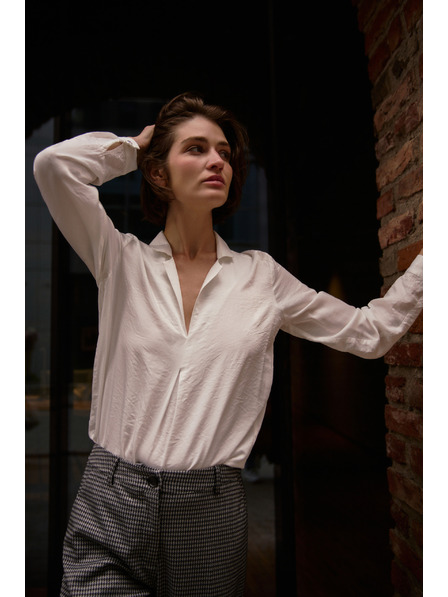 Moodo Glatka viskozna bijela košulja Moodo