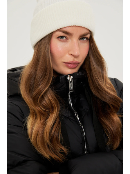 Moodo Prošivena jakna s kapuljačom crna Moodo