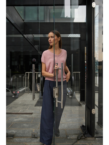 Moodo Ružičasti džemper s kratkim rukavima Moodo