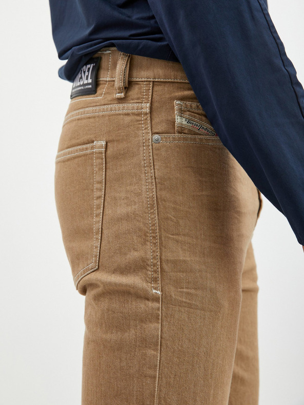 Diesel Smeđe muške skraćene uske traperice Diesel