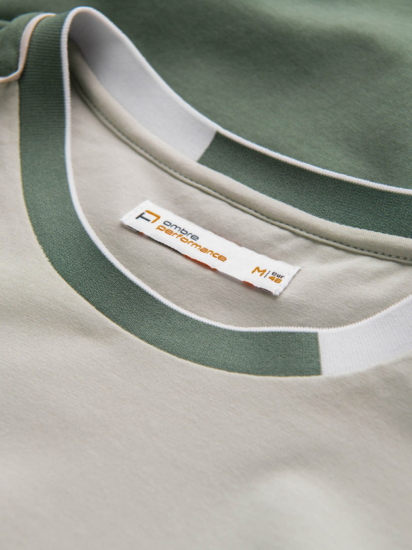 Ombre Clothing Svijetlo zelena muška majica Ombre Clothing