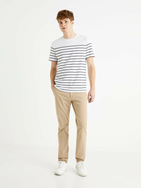 Celio Crno-bijela muška majica na pruge marke Celio Bebaser