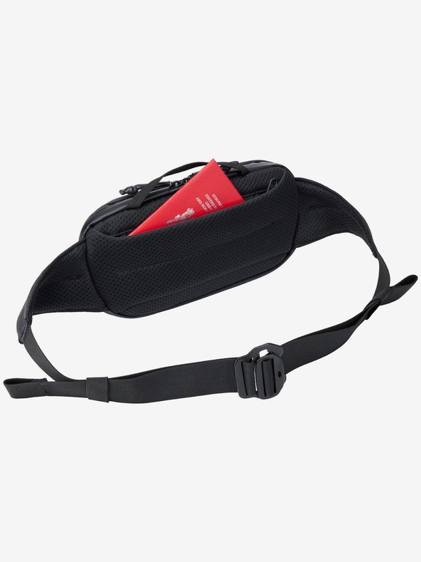 Thule Thule Aion putna torba u crnoj boji