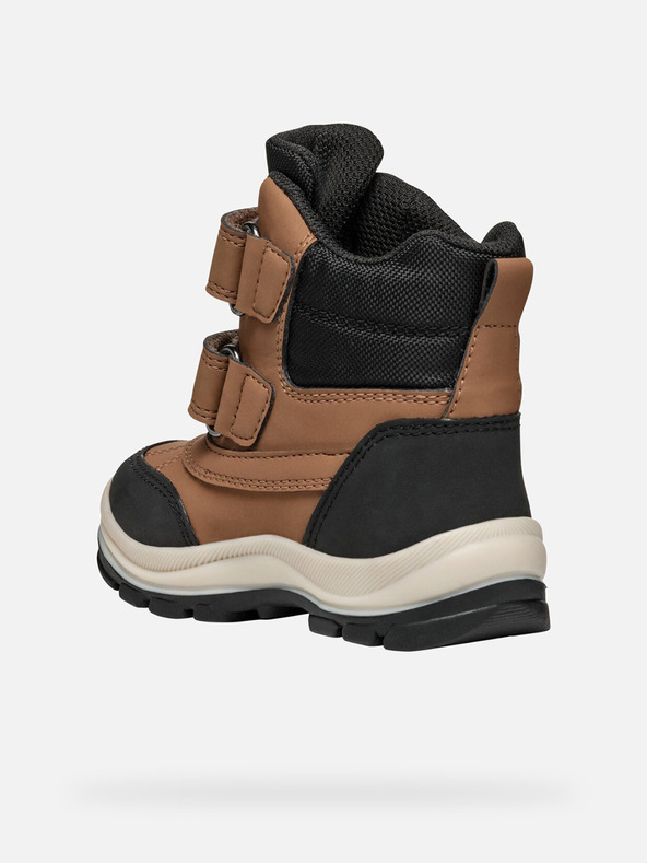 Geox Smeđa dječja zimska obuća Geox Flanfil B Abx