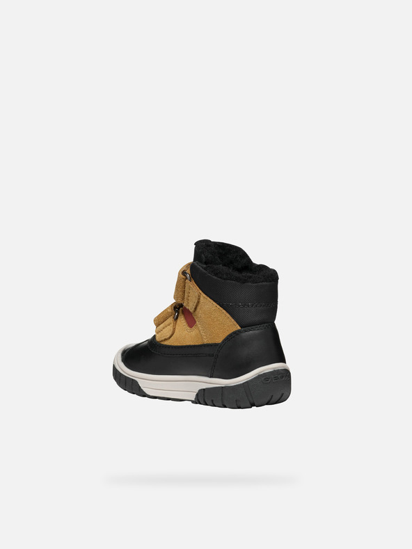 Geox Crna dječja gležnjača Geox Omar WPF