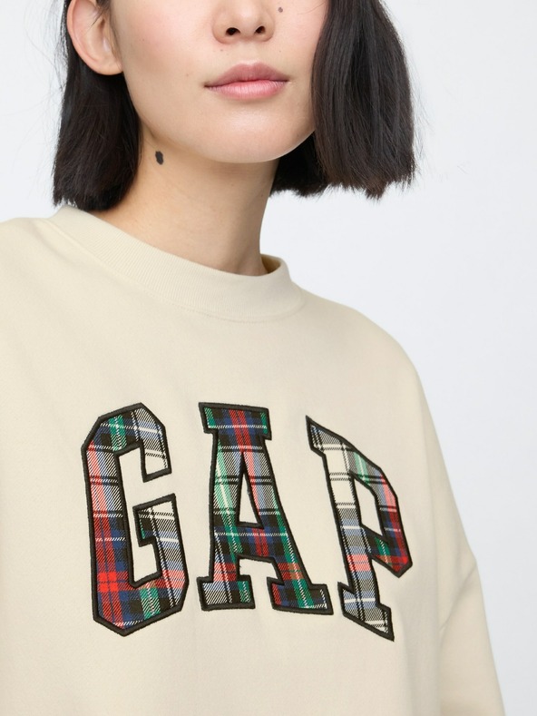 GAP Oversize majica s logom GAP