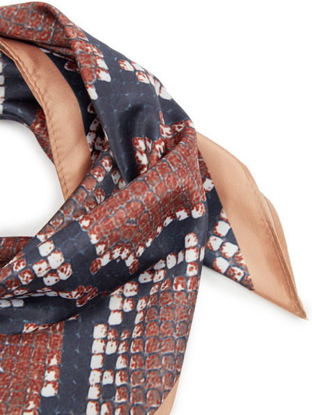 Orsay Smeđi ženski šal s uzorkom ORSAY