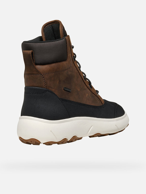 Geox Geox Nebula + Grip AB smeđe muške gležnjače