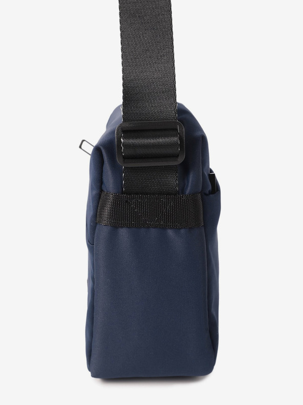 Hedgren Tamnoplava ženska torbica Hedgren Neutron M