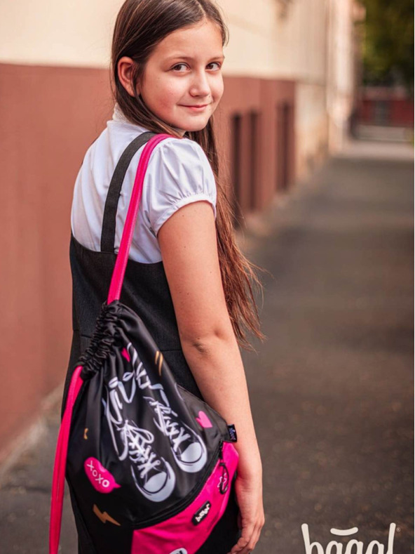 BAAGL  Crna torba s Baagl džepom za tenisice