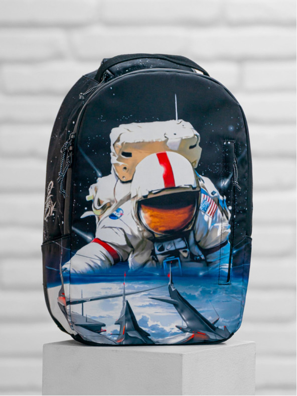 BAAGL  Crni ruksak Baagl eARTh - Cosmonaut by Caer8th