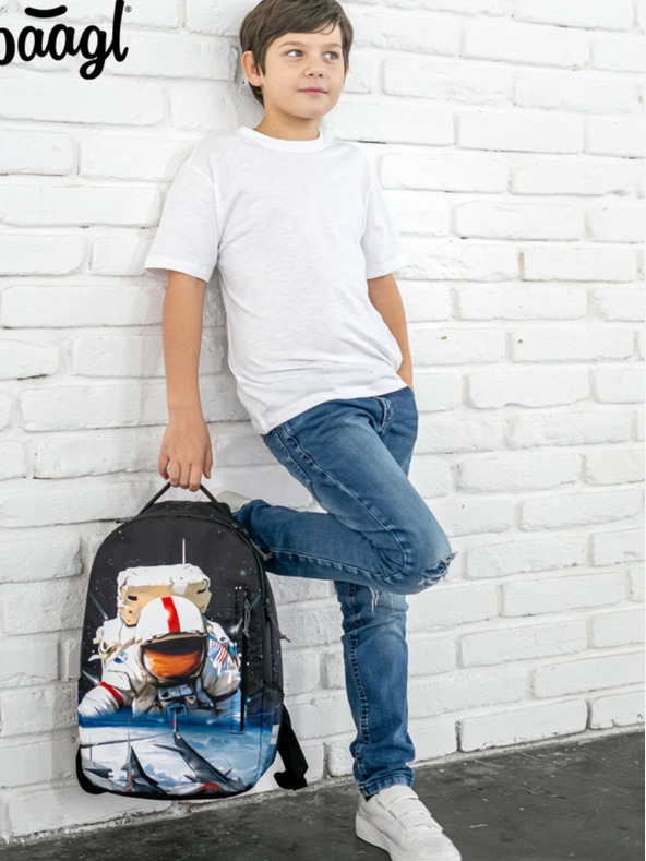 BAAGL  Crni ruksak Baagl eARTh - Cosmonaut by Caer8th