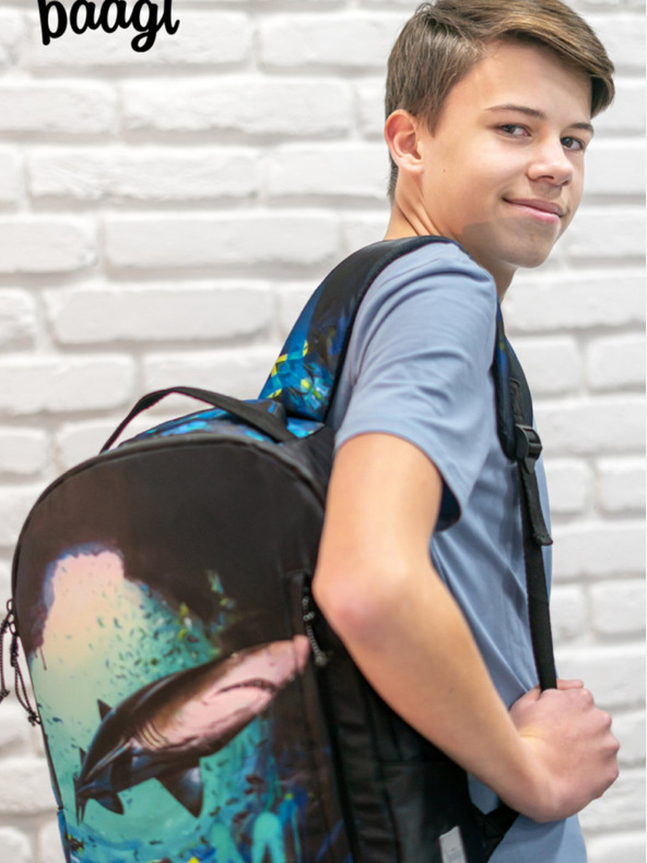 BAAGL  Baagl eARTh Crni ruksak - Shark by Lukero