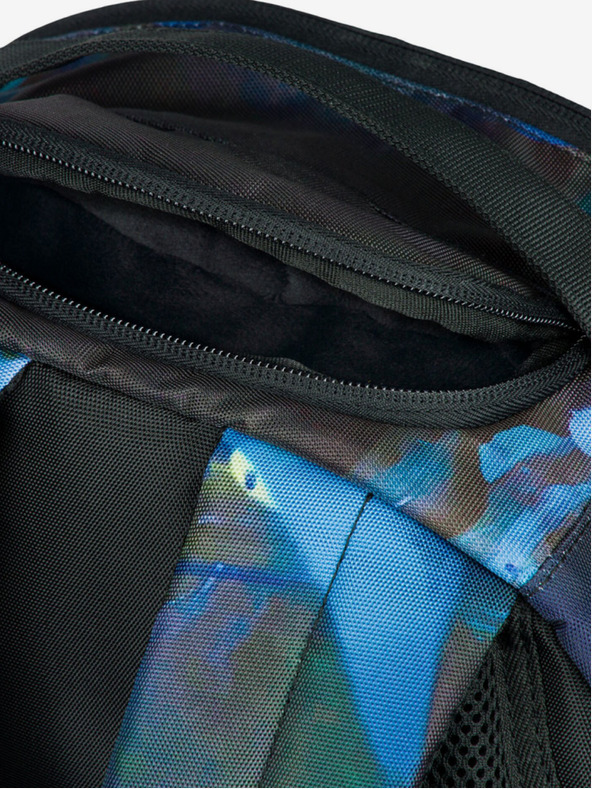 BAAGL  Baagl eARTh Crni ruksak - Shark by Lukero