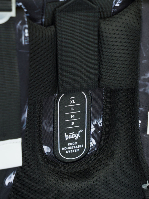 BAAGL  Crna školska torba Zippy Baagl Batman Darky City