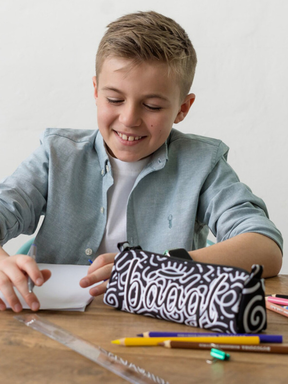 BAAGL  Baagl Element crni studentski kovčeg