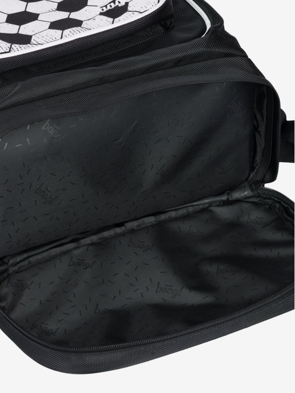 BAAGL  Crni školski ruksak Baagl Cubic Goal