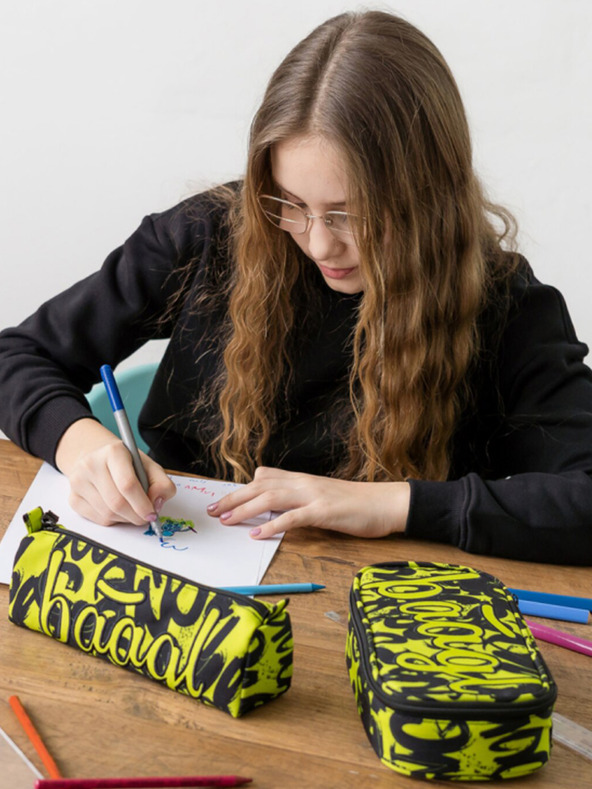 BAAGL  Crni student slučaj vapno Baagl