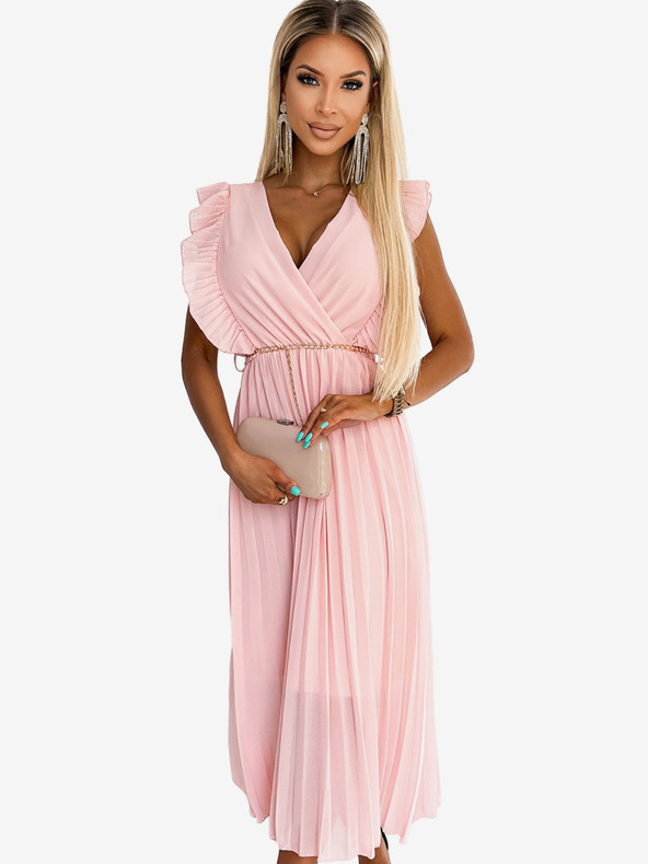 numoco GIORGIA Plisirana haljina s volanima, dekolteom i zlatnim lancem - breskva Numoco