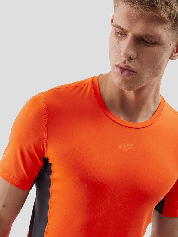 4F Muška uska sportska majica kratkih rukava izrađena od 4F recikliranih materijala