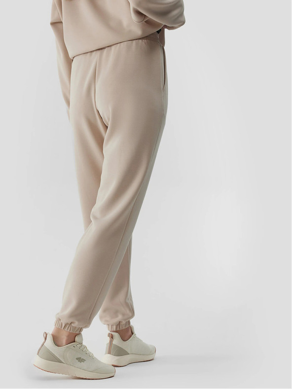 4F Ženska trenirka jogger s dodatkom modala 4F