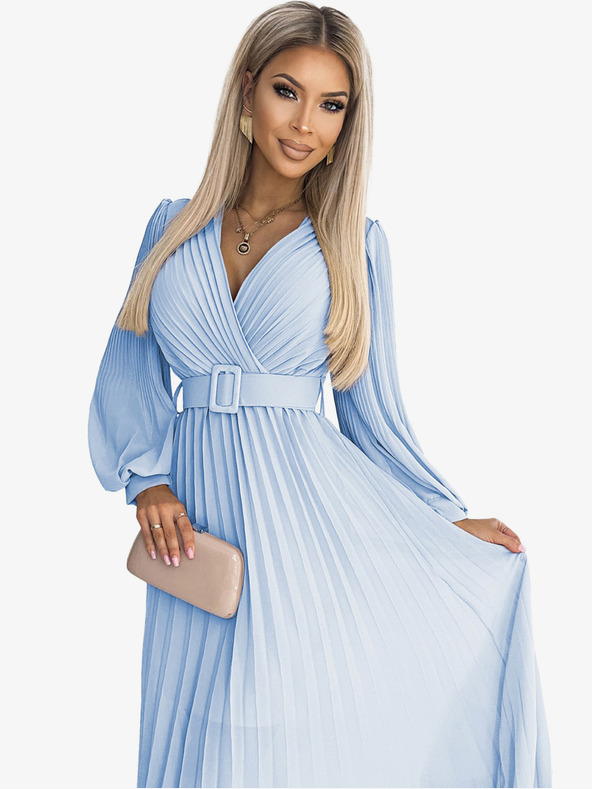 numoco Plisirana haljina s remenom i dekolteom - svijetlo plava boja Numoco KLARA