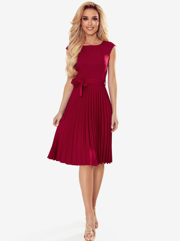 numoco Plisirana haljina kratkih rukava - boja vina Numoco LILA