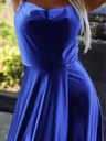 numoco Satenska duga haljina s ekskluzivnim dekolteom na leđima - plava Numoco PERLA