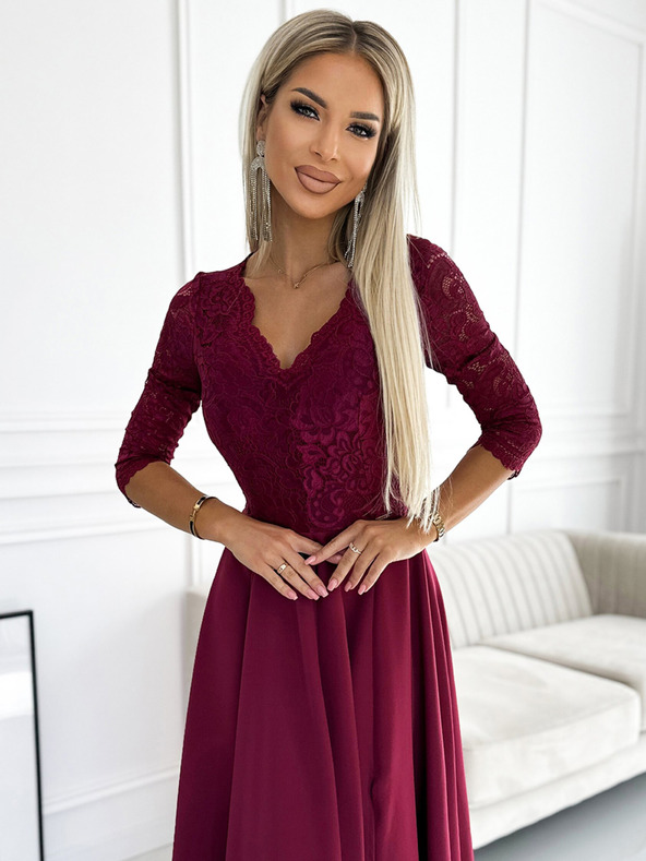 numoco Elegantna duga maxi haljina s čipkastim izrezom - bordo Numoco AMBER