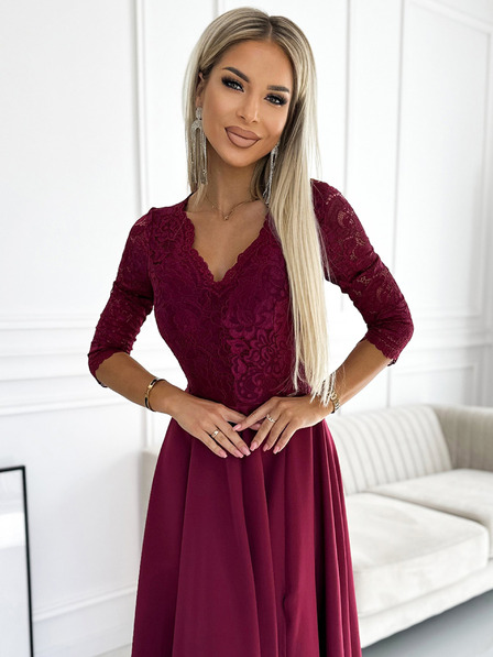 numoco Elegantna duga maxi haljina s čipkastim izrezom - bordo Numoco AMBER