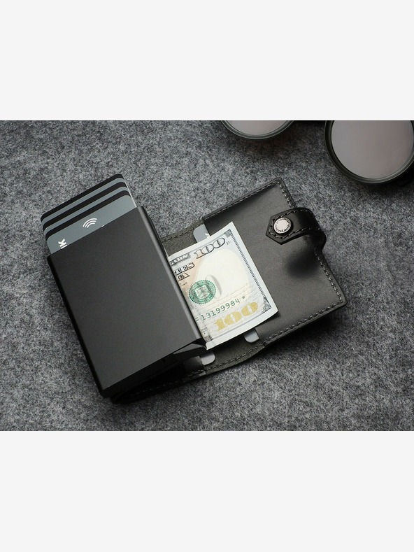 Pularys Pularys darovni set muški planinarski kožni novčanik i privjesak za ključeve crni 211314101