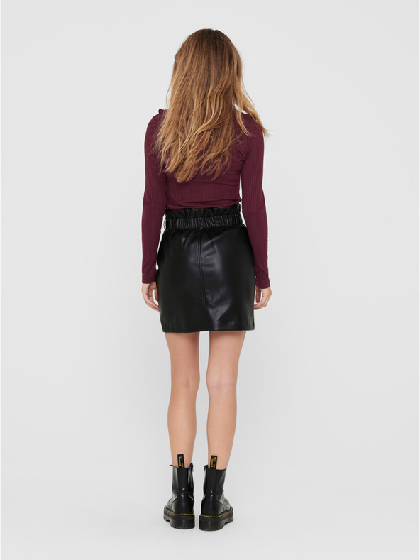 ONLY Crna ženska mini suknja od umjetne kože ONLY Maiya