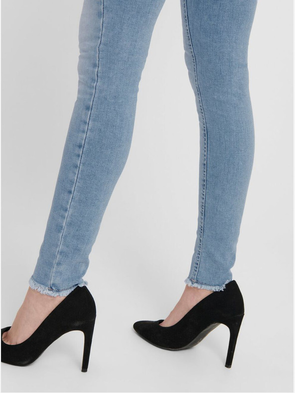 ONLY Plave skraćene traperice skinny kroja SAMO Blush