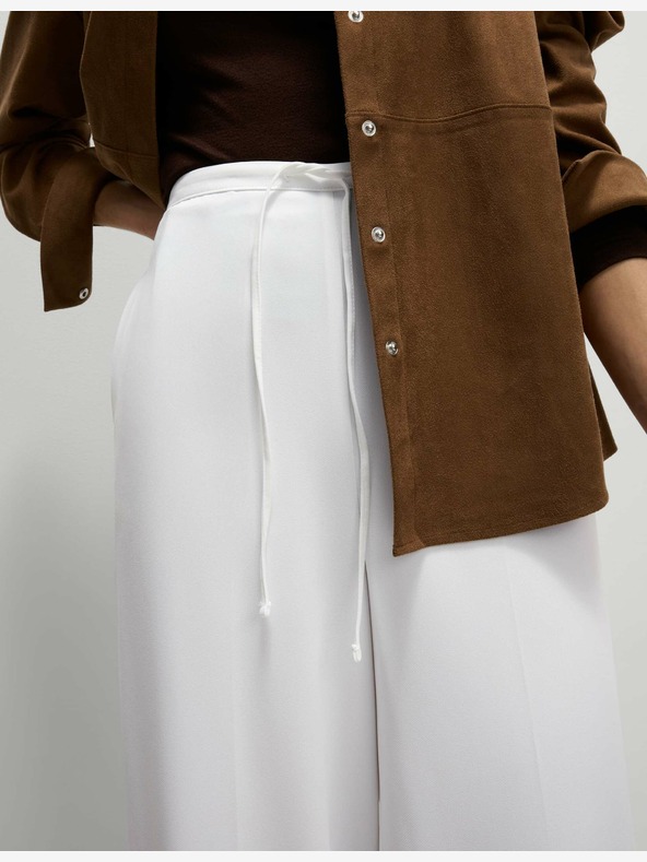 Marks & Spencer Marks & Spencer široke krep hlače s elastičnim strukom krem ​​boje