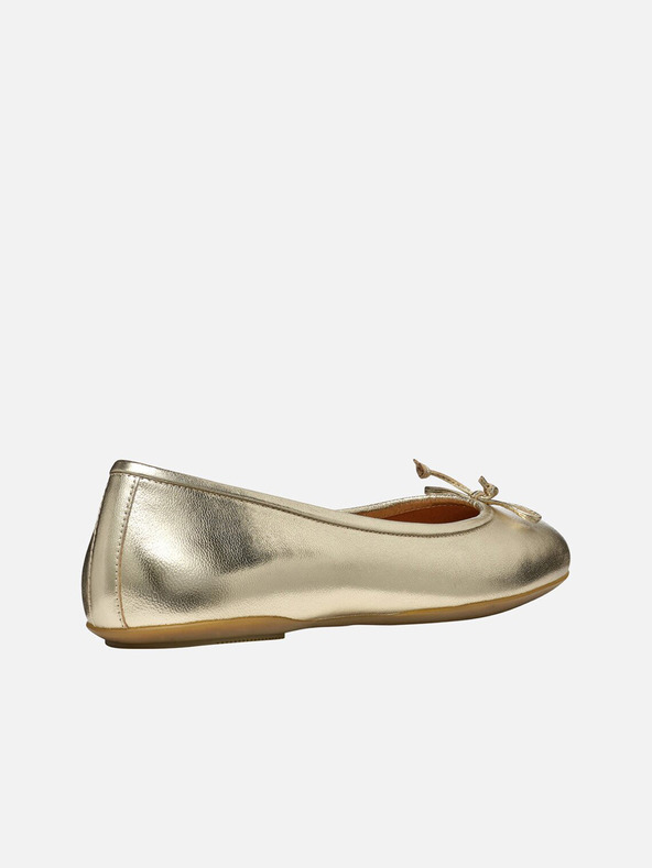 Geox Zlatne ženske balerinke Geox Palmaria