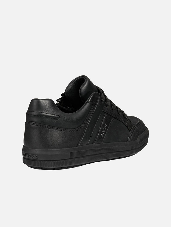 Geox Crne dječačke tenisice Geox Arzach