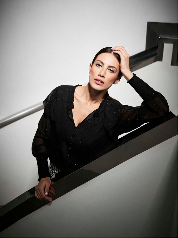 Moodo Moodo crna ženska bluza s volanima