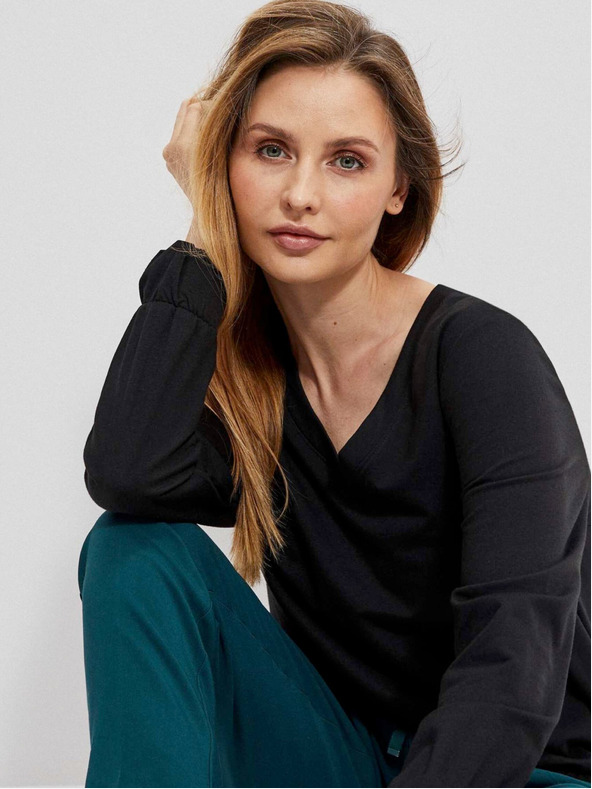 Moodo Crna ženska majica Moodo s V izrezom