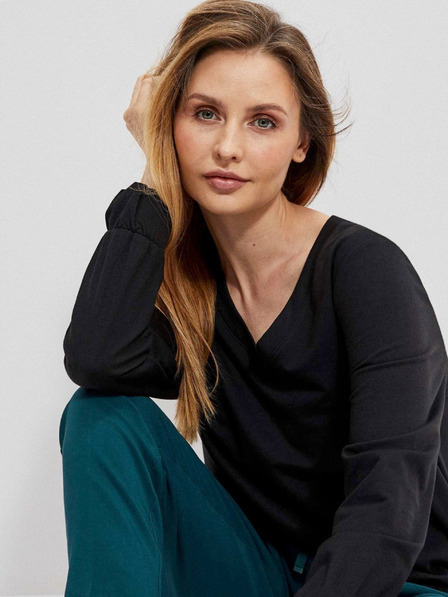 Moodo Crna ženska majica Moodo s V izrezom