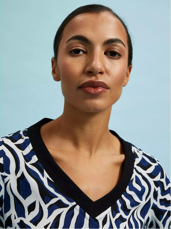 Moodo Košulja s geometrijskim uzorkom i V-izrezom Moodo