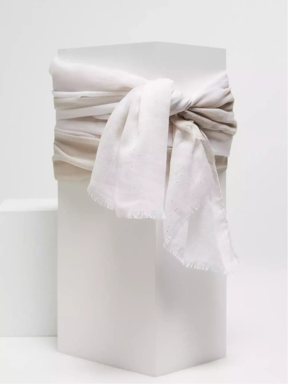 Moodo Sivi ljetni šal s izlizanim rubom marke Moodo