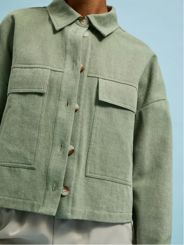 Moodo Moodo maslinasto zelena jakna s džepovima i ovratnikom