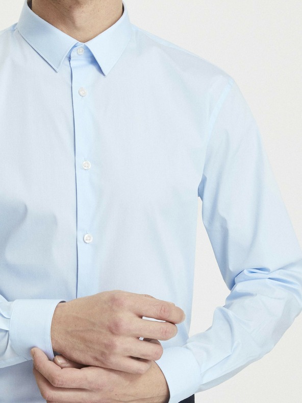 Celio Svijetloplava muška košulja Celio Masantal1
