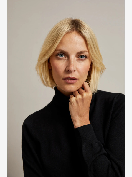 Moodo Crna ženska Moodo dolčevita