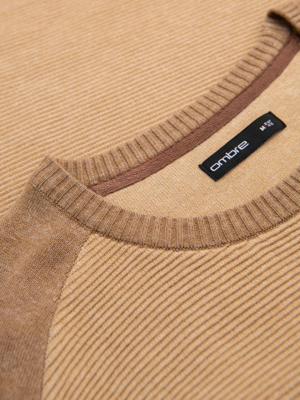 Ombre Clothing Muški pleteni pulover RELAXED FIT s bež Ombre Clothing uzorkom