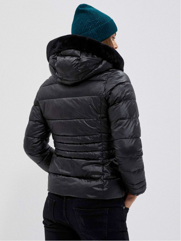 Moodo Moodo kratka prošivena jakna za žene u crnoj boji