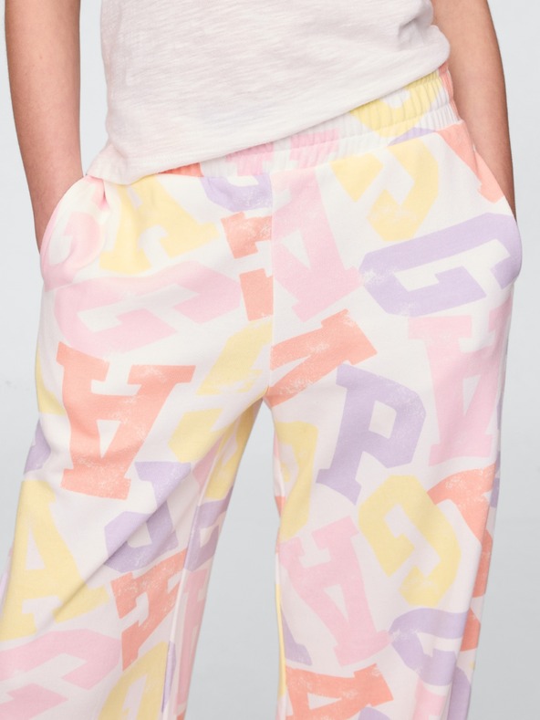 GAP Dječja široka trenirka GAP