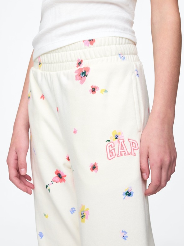 GAP Dječja široka trenirka GAP